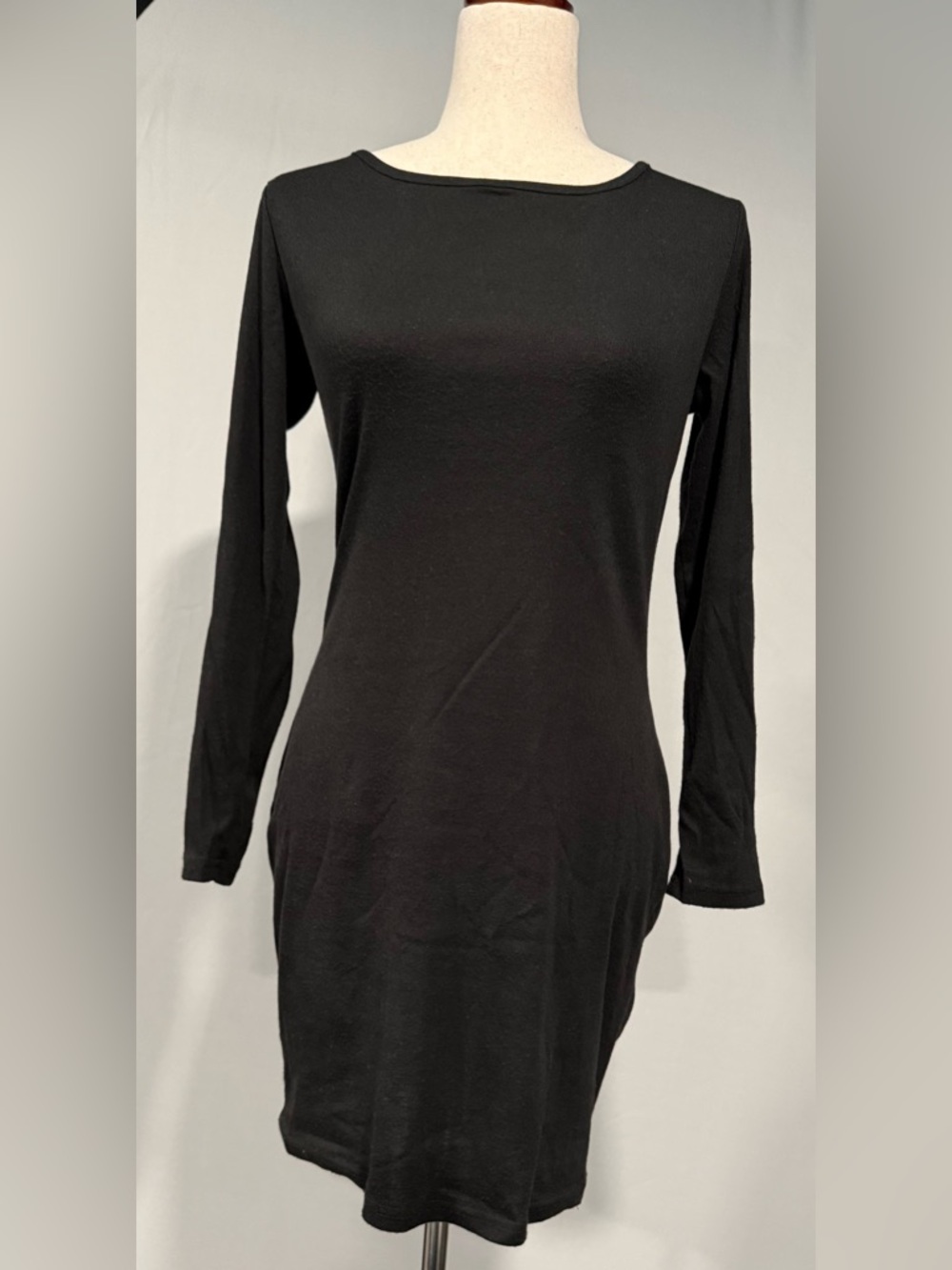Women’s Black Long Sleeve Knit Dress